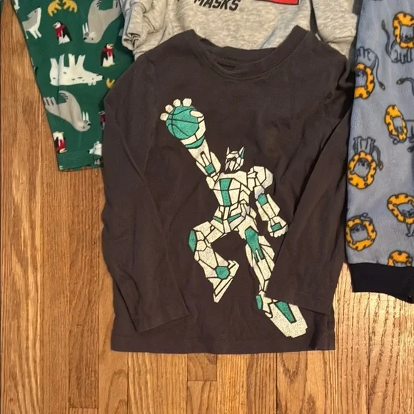 Assorted size 4 winter set - Picture 4 of 11